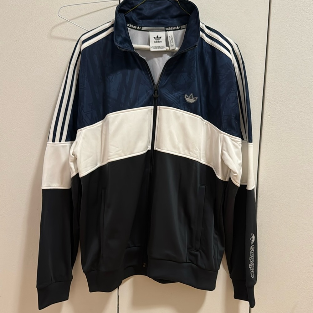Adidas men zip track jacket size medium